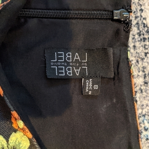 - Label by five twelve floral Dress size 8 - Picture 6 of 6